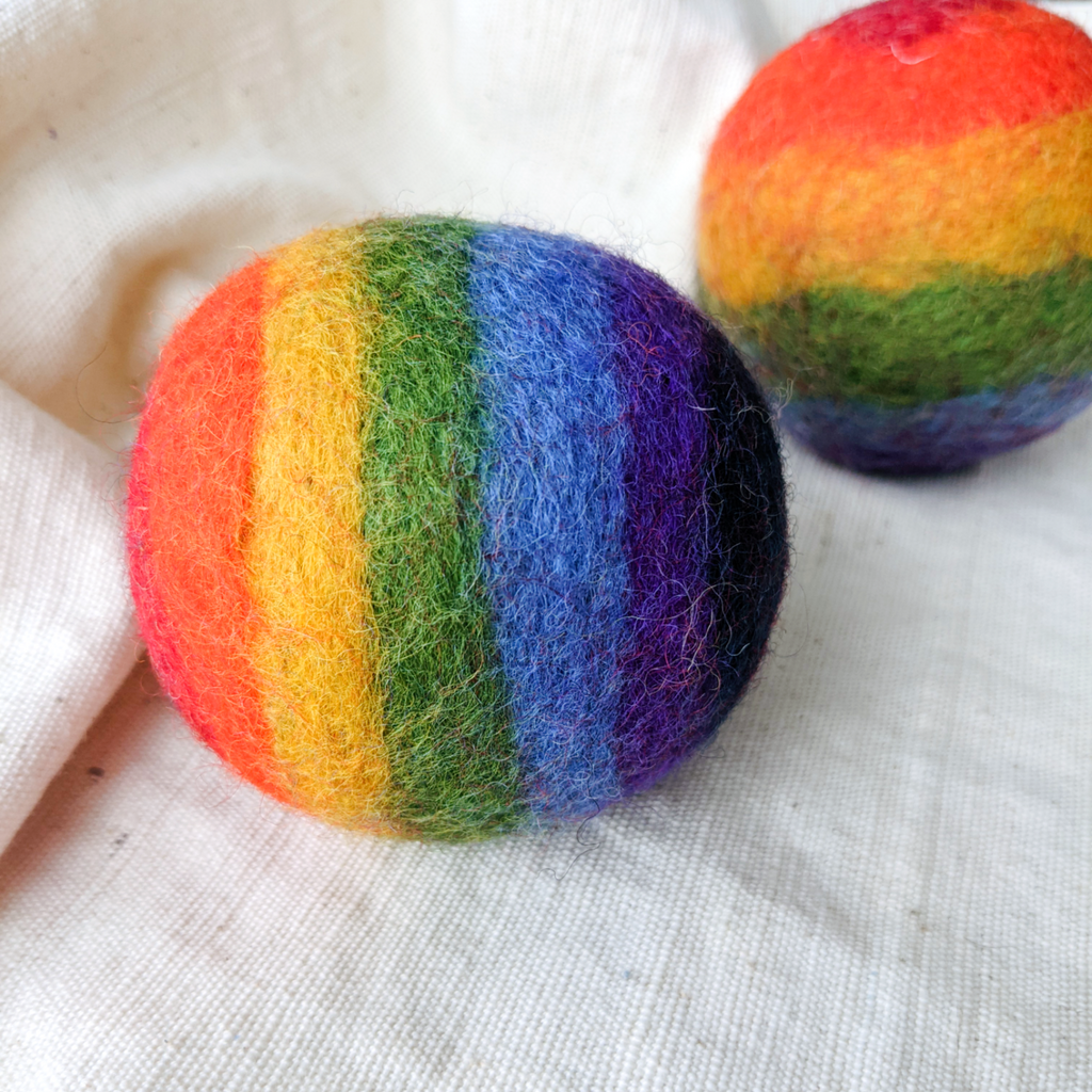 Rainbow Felt Ball Mixed - XL/XXL