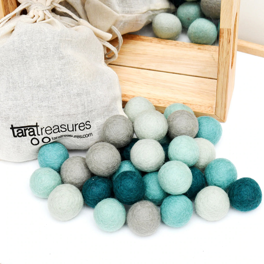 Tara Treasures | Felt Ball Set - Blue Tones (30 pieces)